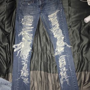 Levi Torn jeans